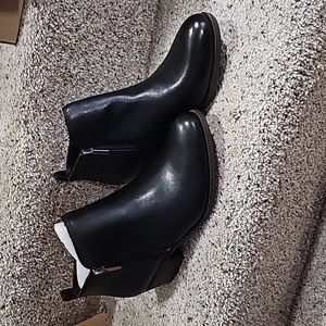 Lucky Brand Basel Flat Leather Boot! NWT!